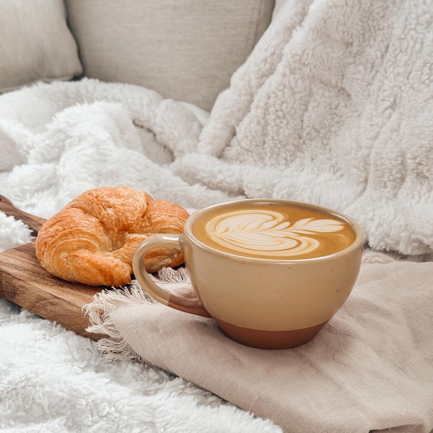 MORA CERAMICS Kitchen & Dining Latte Art Mug - 10.5oz - Bisque Tan