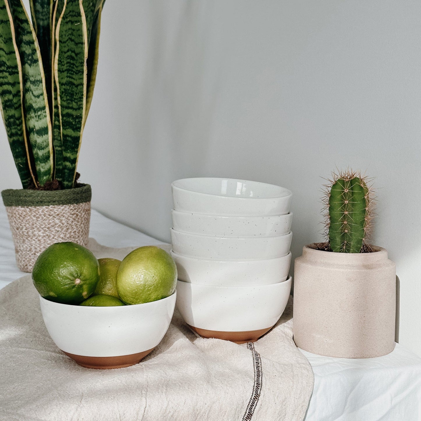 MORA CERAMICS Kitchen & Dining Small Dessert Bowls - 16oz - Vanilla White