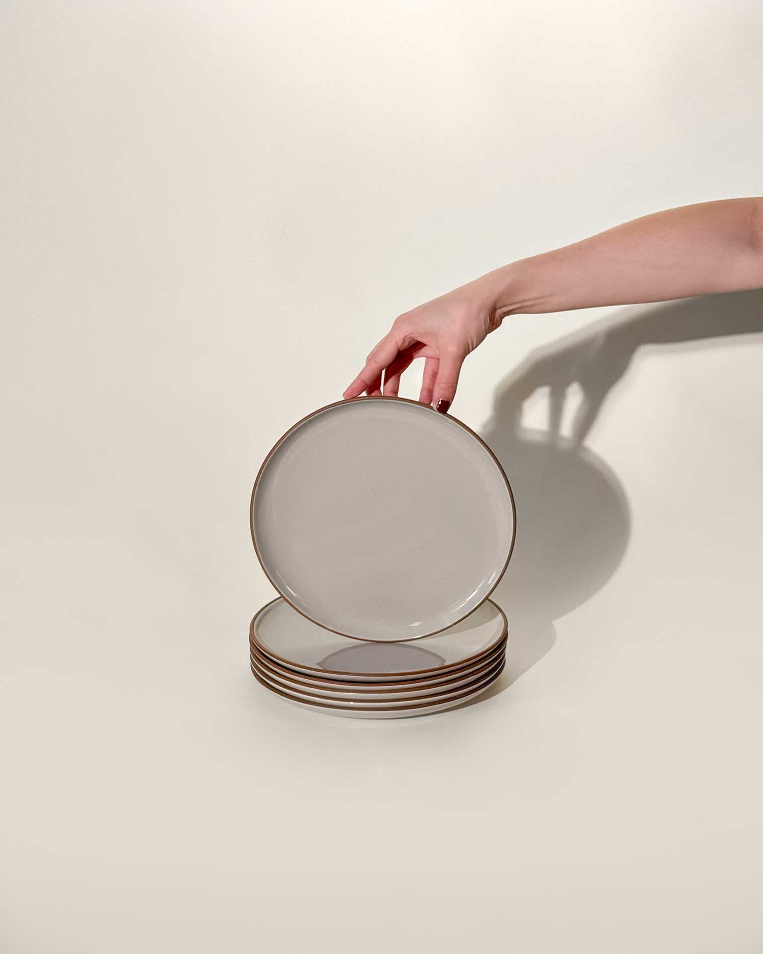 Dinner Plates - 10 in - Earl Grey - Thumbnail 2