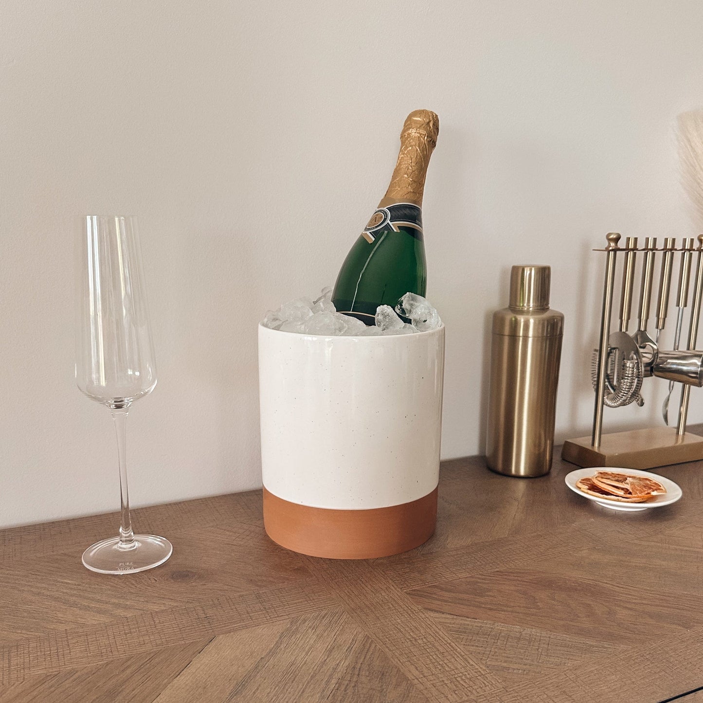 MORA CERAMICS Kitchen & Dining Utensil Crock - 6.3x7.3 in - Vanilla White