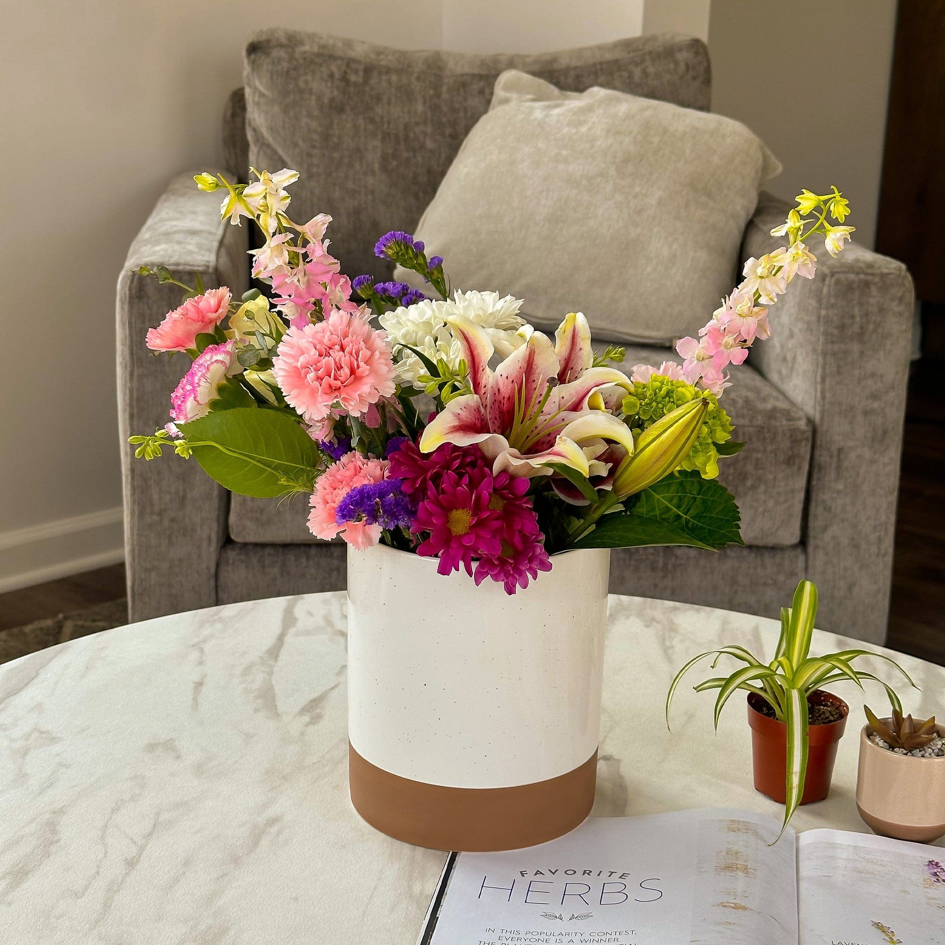 MORA CERAMICS Kitchen & Dining Utensil Crock - 6.3x7.3 in - Vanilla White