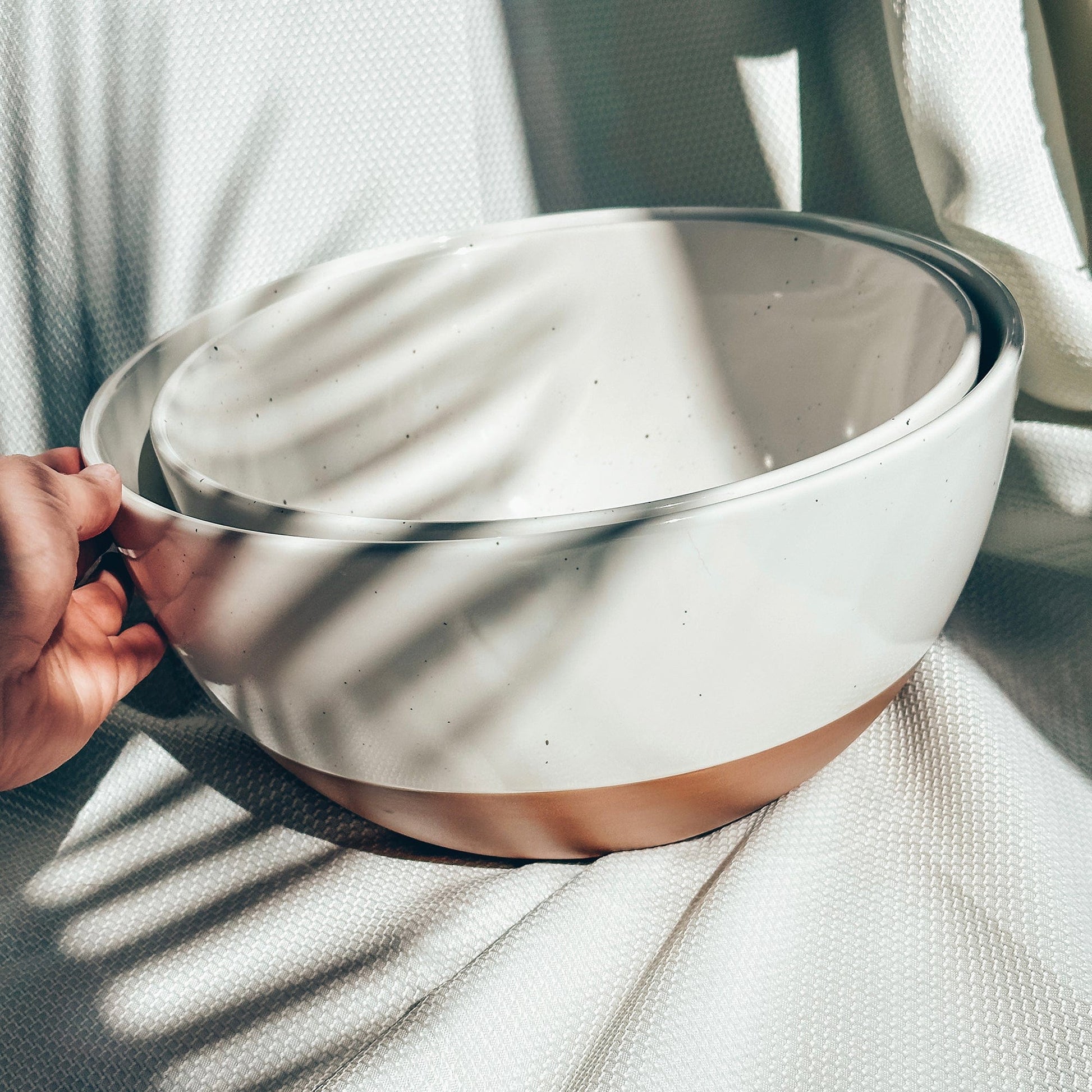 MORA CERAMICS Kitchen & Dining Large Mixing Bowls Set of 2 - 5.5 & 3.6 Qt - Vanilla White