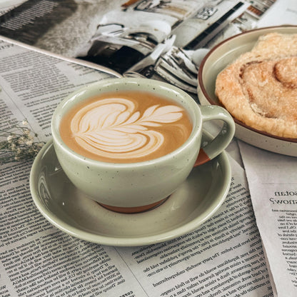 MORA CERAMICS Kitchen & Dining Latte Art Mug - 10.5oz - Light Matcha