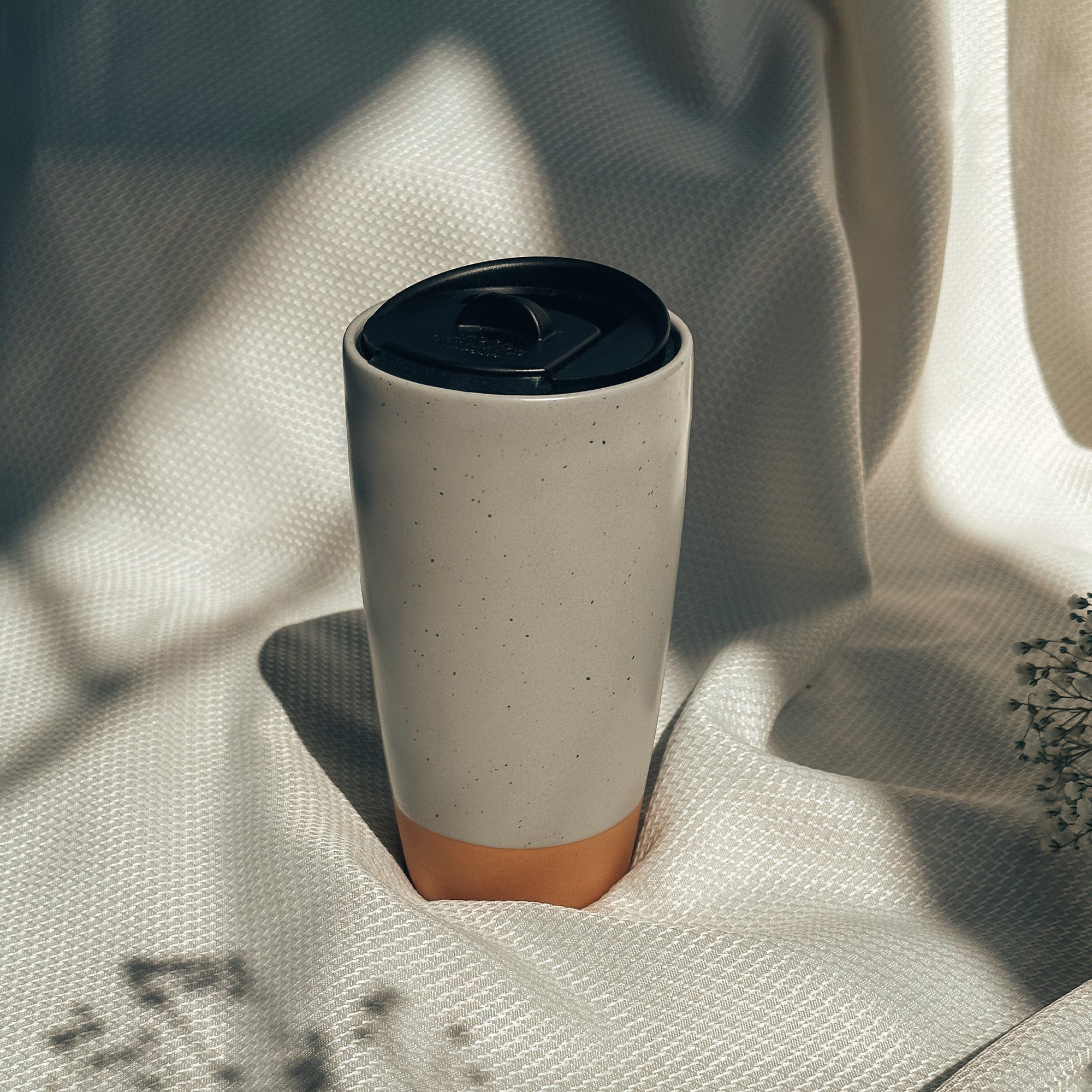 Double Walled Ceramic Travel Mug with Lid - Overcast Grey - 14oz