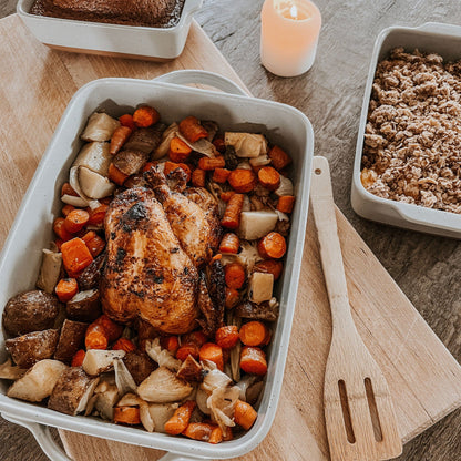 MORA CERAMICS Kitchen & Dining Lasagna Pan - 13x9 in - Earl Grey