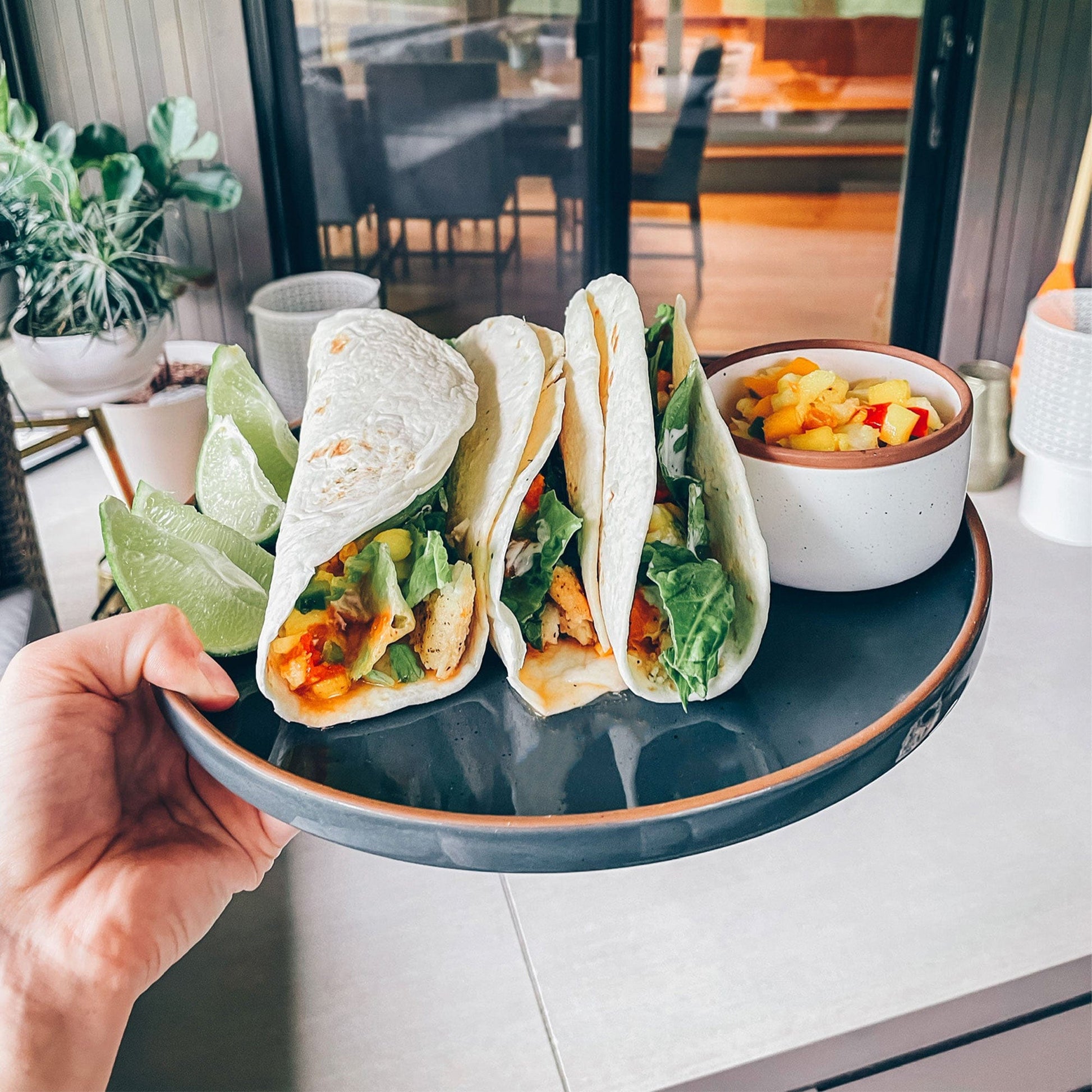 MORA CERAMICS Kitchen & Dining Dinner Plates - 10.5 in - Assorted Neutrals