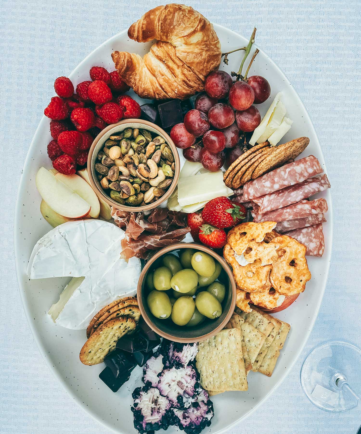 MORA CERAMICS Kitchen & Dining 2XL & 3XL Serving Dishes - 15.9 & 14.6in - Vanilla White