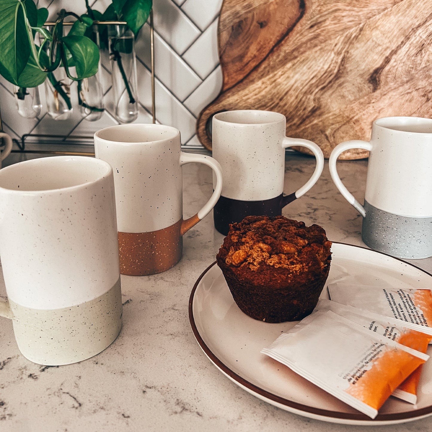 MORA CERAMICS Kitchen & Dining Coffee Mug Set of 4 - 12oz - Assorted Colors